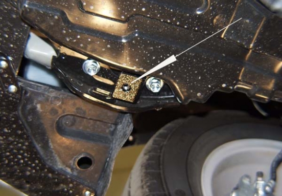 Cache sous moteur et de la boîte de vitesse Suzuki SX 4