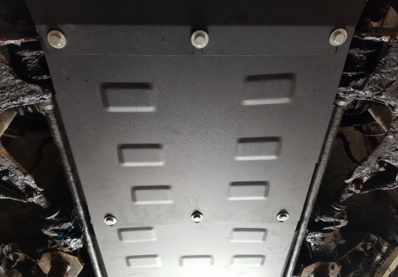 Cache sous moteur Nissan Terrano II 