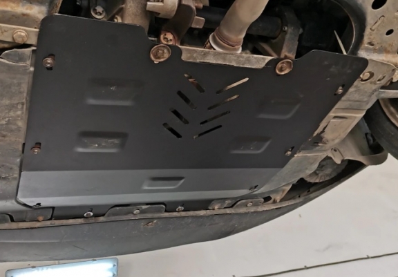 Cache sous moteur et de la boîte de vitesse Lancia Delta 3