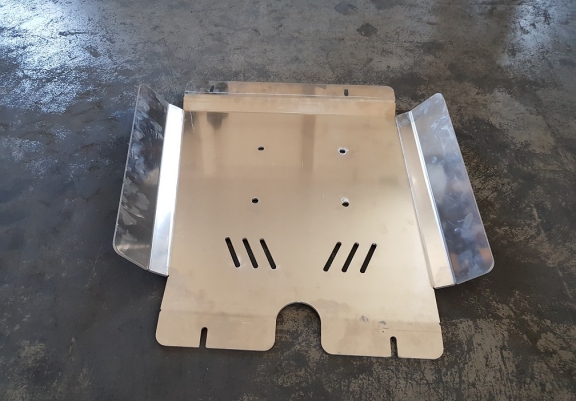 Cache de protection aluminium de la boîte de vitesse Toyota Hilux Revo