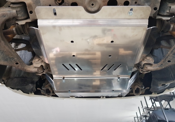 Cache Sous Moteur Toyota Hilux Invincible - Aluminium