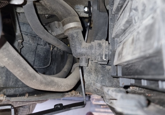 Cache sous moteur et de la radiateur Audi A4 B9