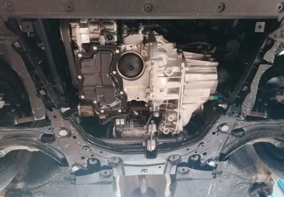 Cache sous moteur et de la boîte de vitesse Mitsubishi Colt
