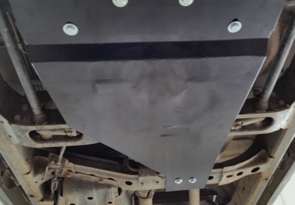 Cache de protection de la boîte de vitesse  Nissan Pick Up