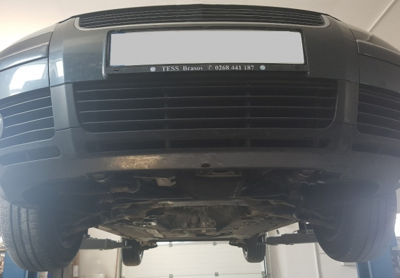 Cache sous moteur et de la radiateur Audi A4  B5