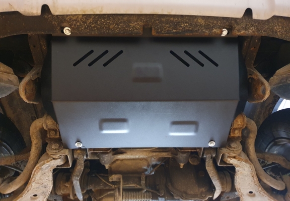 Cache de protection de radiateur Mitsubishi L200