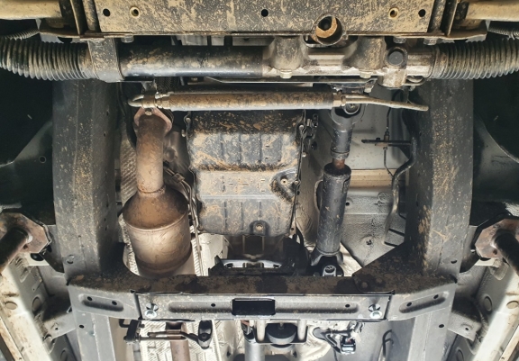 Cache de protection de la boîte de vitesse Ssangyong Musso Grand