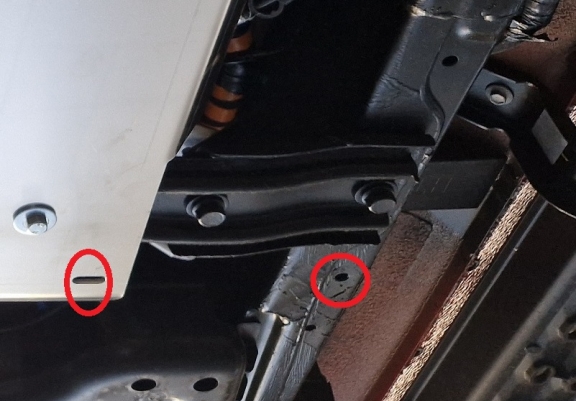 Cache de protection de filtre à carburant Volkswagen Amarok - Aluminium
