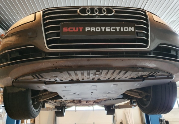 Cache sous moteur et de la boîte de vitesse Audi A8