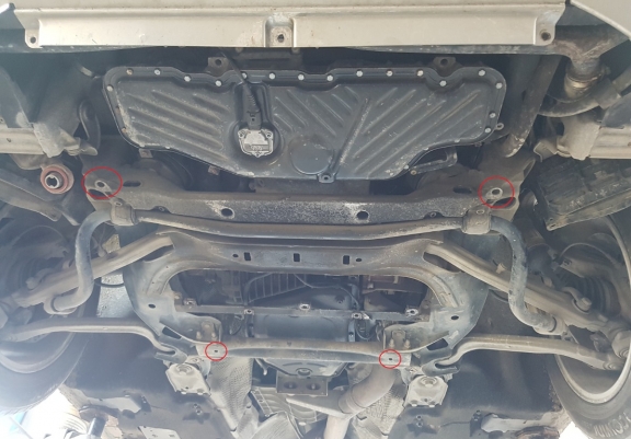 Cache sous moteur et de la boîte de vitesse Audi A8