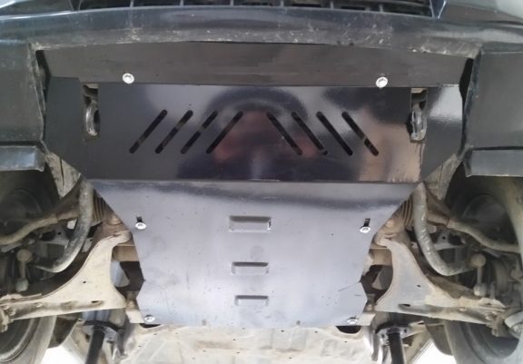 Cache sous moteur et de la radiateur Mitsubishi Pajero 4 (V80, V90)