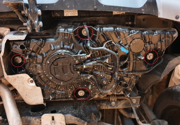 Cache de protection réservoir AdBlue Dacia Duster