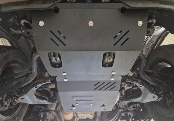 Cache sous moteur et de la radiateur Toyota Land Cruiser 150