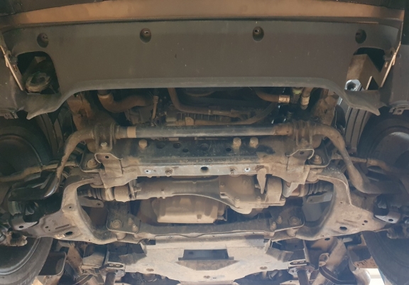 Cache de protection de radiateur Nissan Navara NP300 - D23