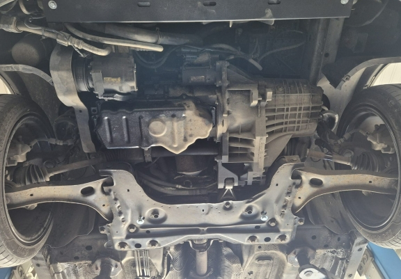 Cache sous moteur et de la boîte de vitesse Ford Transit Connect