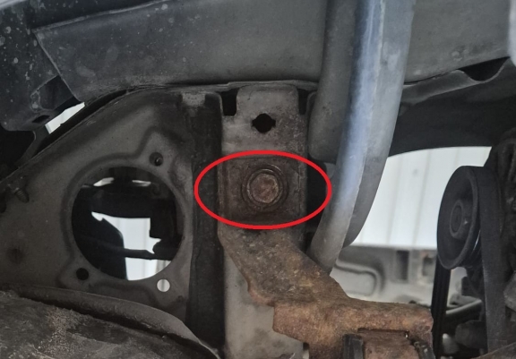 Cache sous moteur et de la boîte de vitesse Renault Twingo