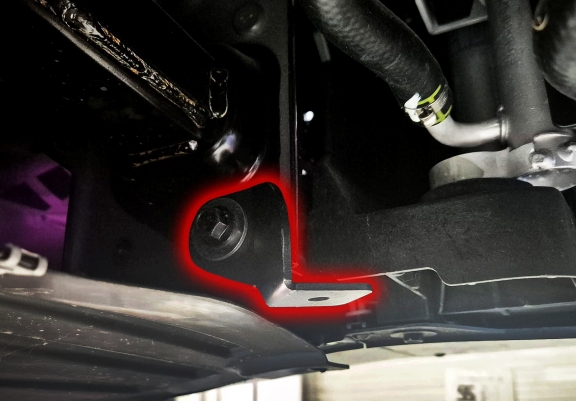Cache sous moteur et de la radiateur Forthing U Tour V9