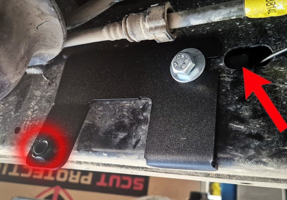 Cache de protection de réservoir Ssangyong Musso Grand