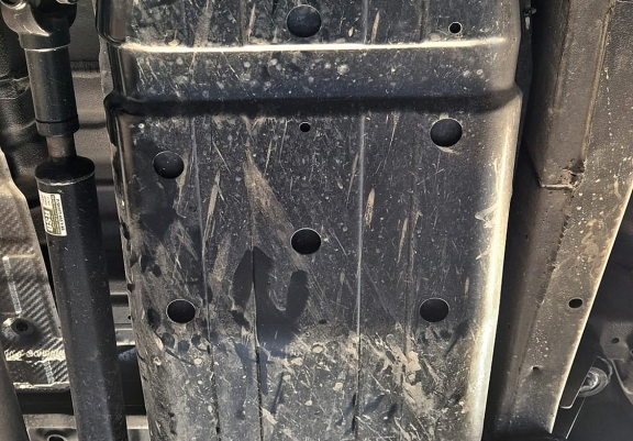 Cache de protection de réservoir Ssangyong Musso Grand